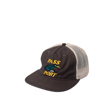 Fast Duck Workers Trucker - Bark