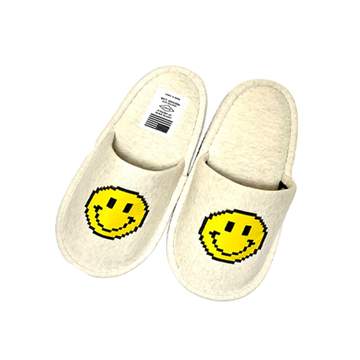 8Bit Smile Room Shoes - Off White