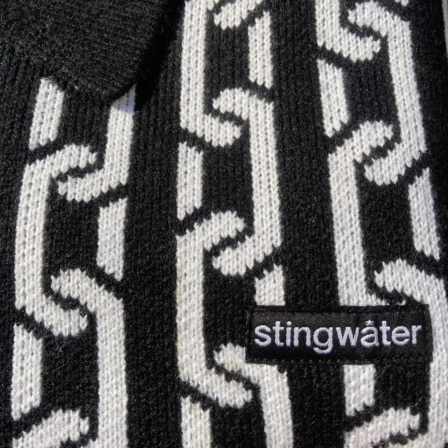 Chain Collared Half Zip Sweater - Black